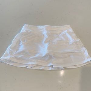 Lululemon White Pace Rival Mid-Rise Skirt